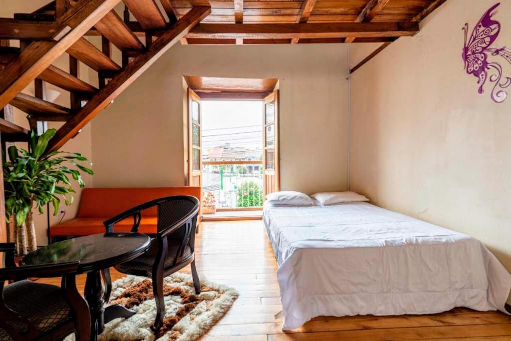 Hostal La Suite Sangolquí Exterior foto