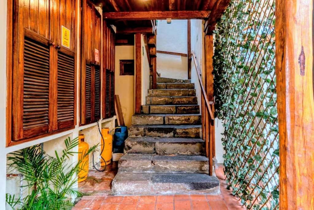 Hostal La Suite Sangolquí Exterior foto